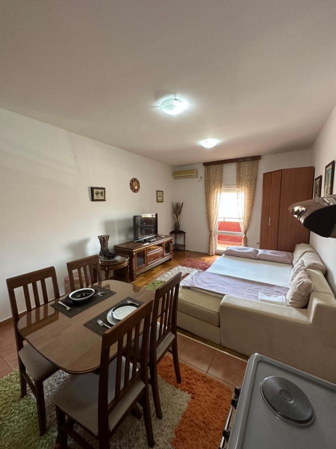 Bella Apartman Podgorica Exterior photo